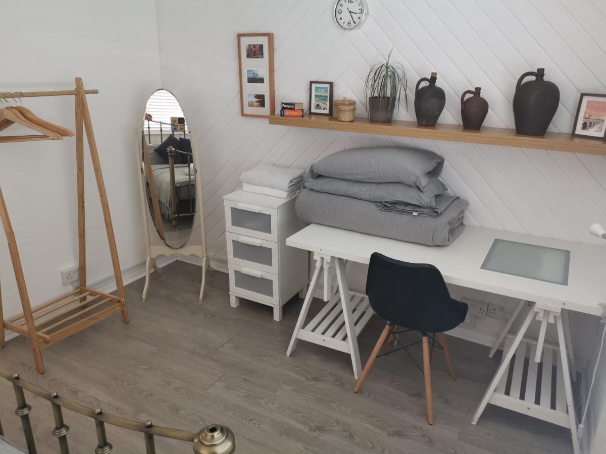 Bungalow With Parking, Near Preston Park ブライトン エクステリア 写真